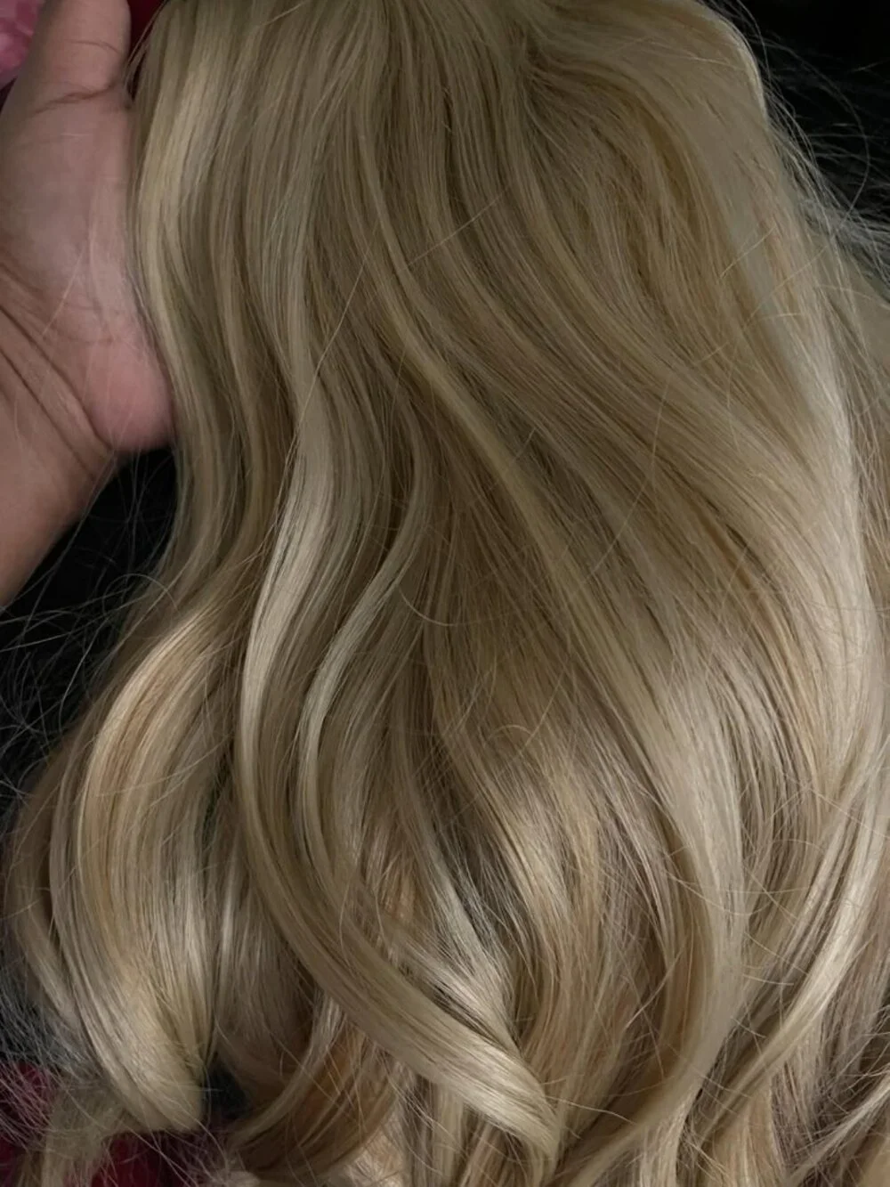 N/A long curly